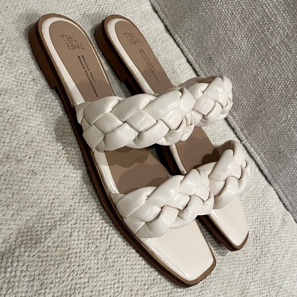 Time and Tru women’s size 7 off White Braided memory foam Sandals - Picture 13 of 14